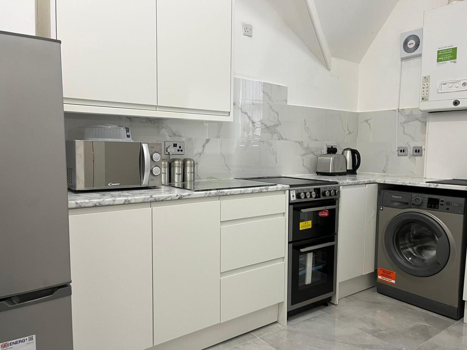 Apartamento Affordably Elegant Close To Coop Live, Etihad Stadium And Centre Manchester