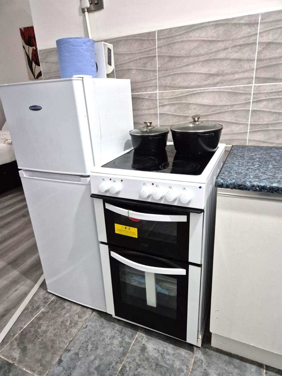 Affordably Elegant Close To Coop Live, Etihad Stadium And Centre Apartamento