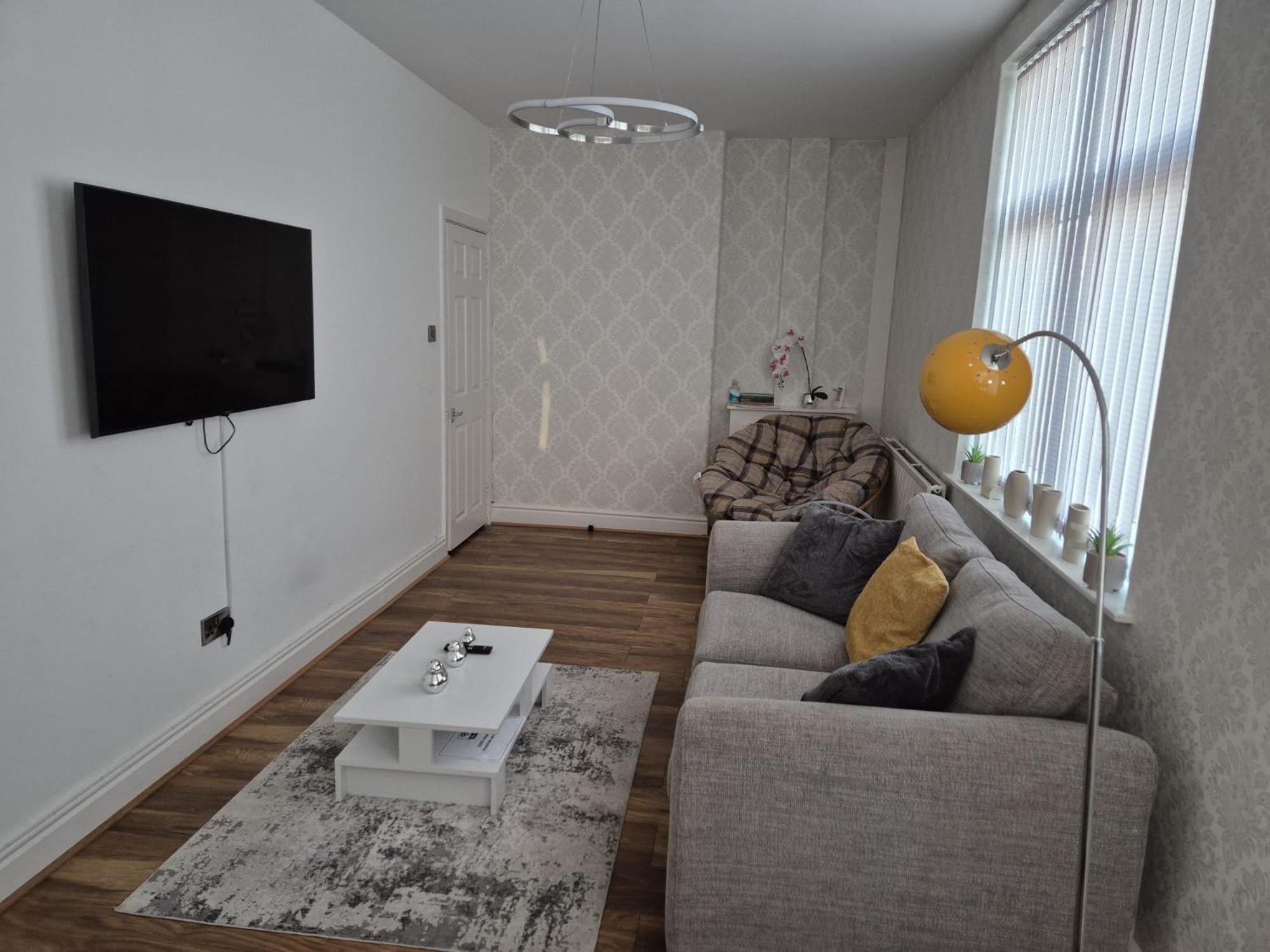 Apartamento Affordably Elegant Close To Coop Live, Etihad Stadium And Centre *