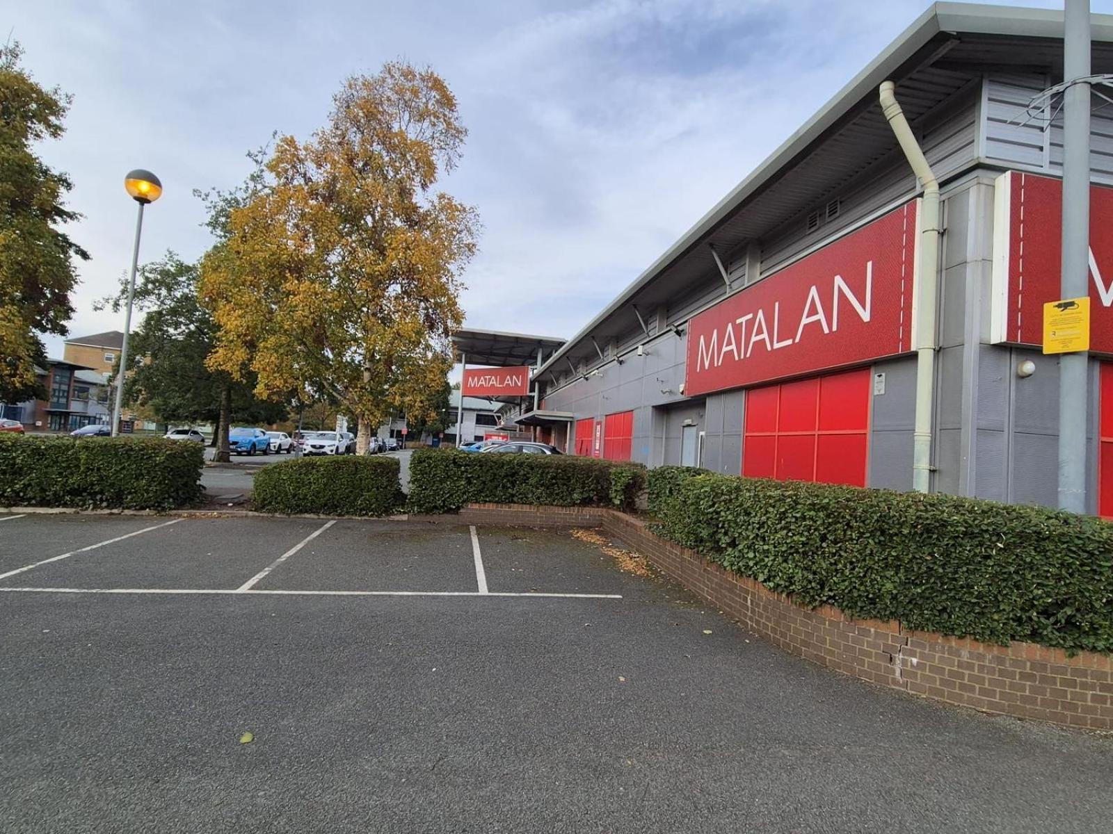 Apartamento Affordably Elegant Close To Coop Live, Etihad Stadium And Centre *