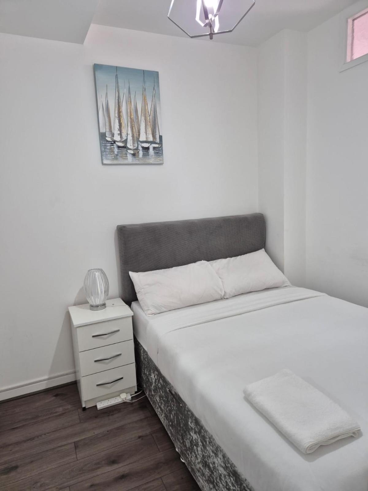 Apartamento Affordably Elegant Close To Coop Live, Etihad Stadium And Centre *