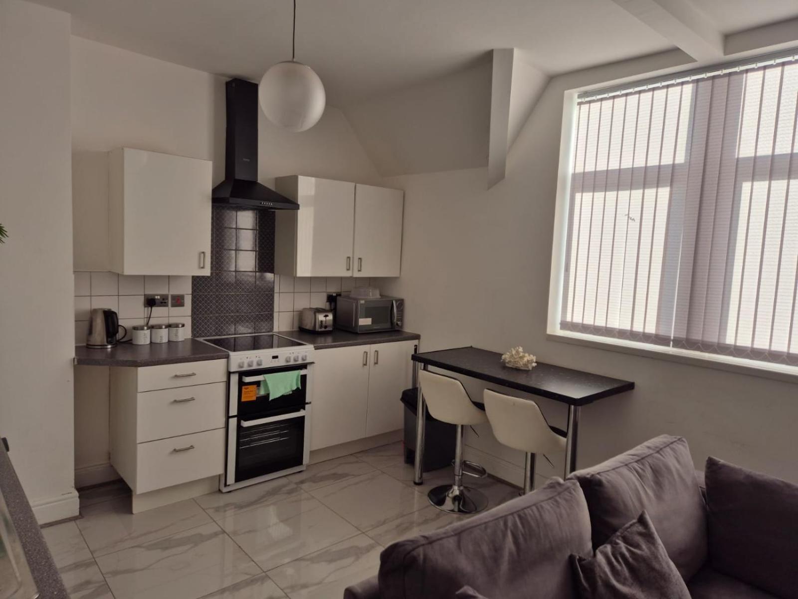 Apartamento Affordably Elegant Close To Coop Live, Etihad Stadium And Centre *